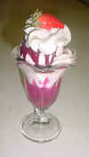 sundae-2scoop-strawb.jpg (87037 bytes)