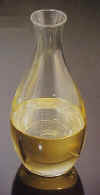 wine carafe - white.jpg (47244 bytes)